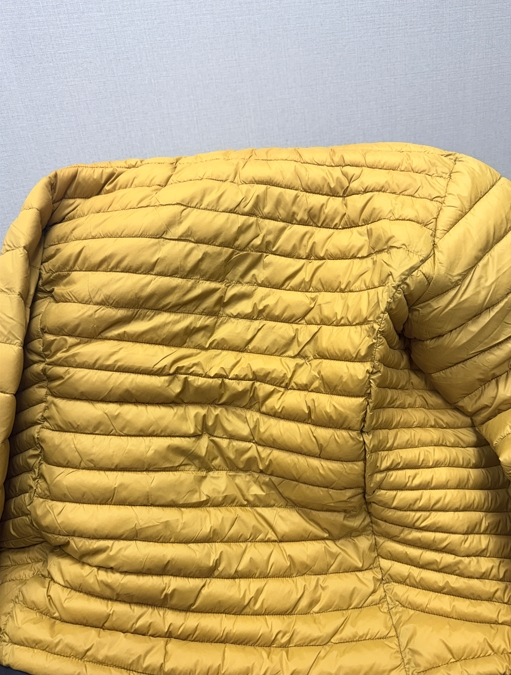 르아르경량패딩